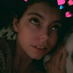 Meet your Posher, Lydia